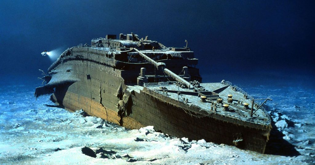titanic en el fondo del Océano Atlántico