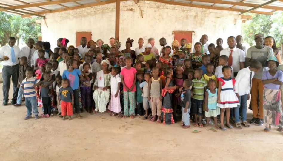 misionera africana y su familia 